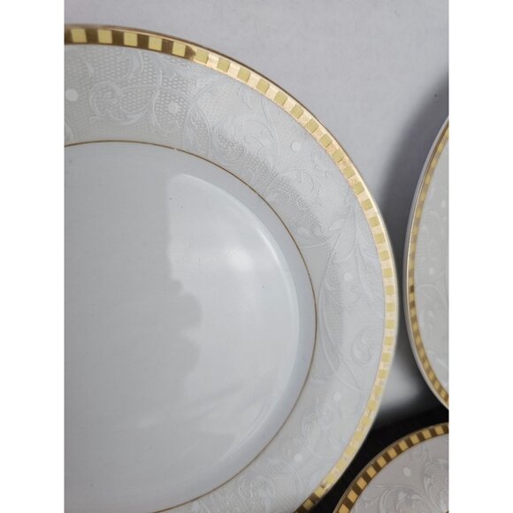 The Bavaria Collection by Casa Elite 7 1/2" Dessert Plates Gold Tone Trim(Set 7) - Picture 6 of 8